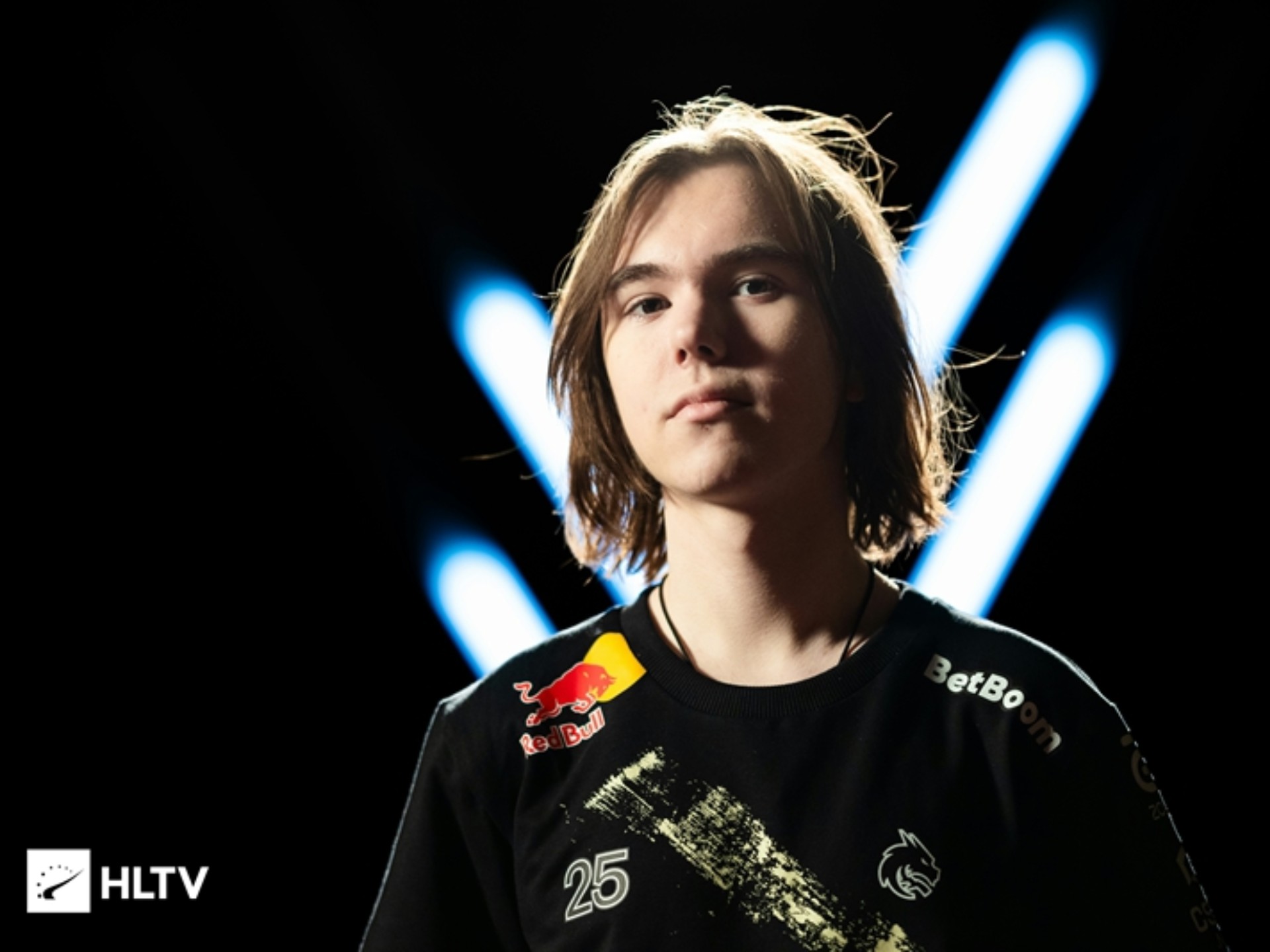 WBG祝SofM生日快乐：坚定不移，始终如一