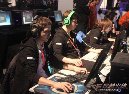 英雄联盟S12淘汰赛GENG 3-2 DK拿下，Chovy赛后认为DRX会击败EDG晋级