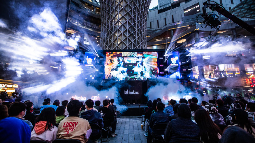 LPL官方海报：TESvsAL 谁能把握制胜先机，势如破竹拿下胜利？